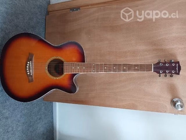 Guitarra electroacústica. por no uso