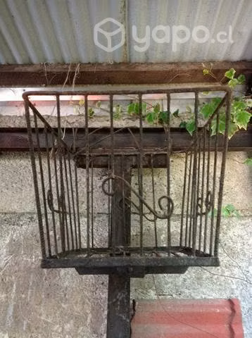 Contenedor fierro forjado para reciclaje
