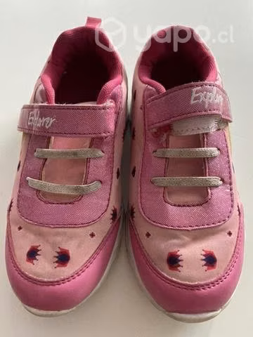 Zapatillas rosadas Disney y Minnie talla 33 y 32
