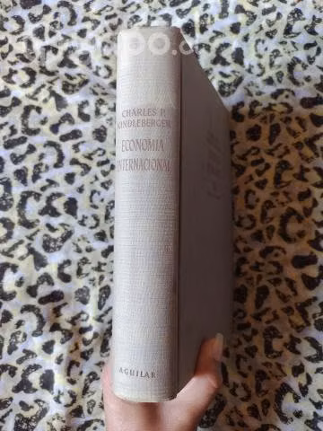 Economía internacional - Charles P. Kindleberger