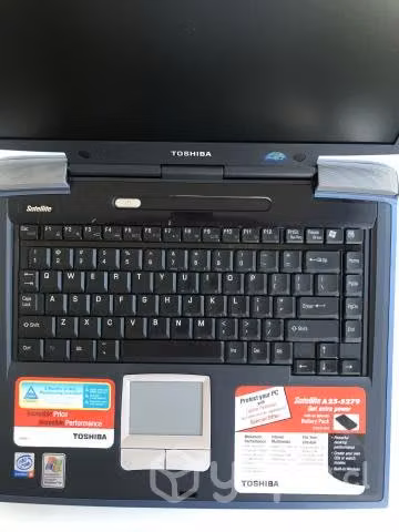 Notebook Toshiba - Imagen 3