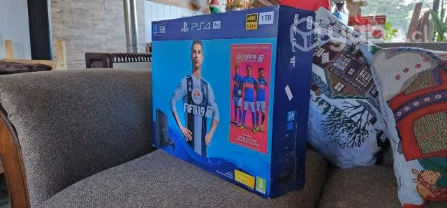 PlayStation 4 Pro 1TB