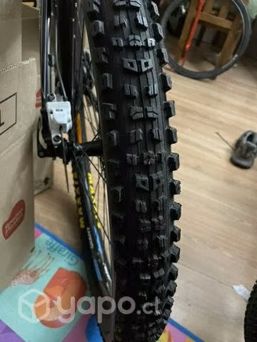Bicicleta MTB marca Giant aro 26 - Imagen 2