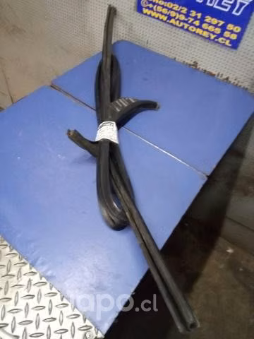 Goma vidrio trasera izquierda Honda Ridgeline 2010