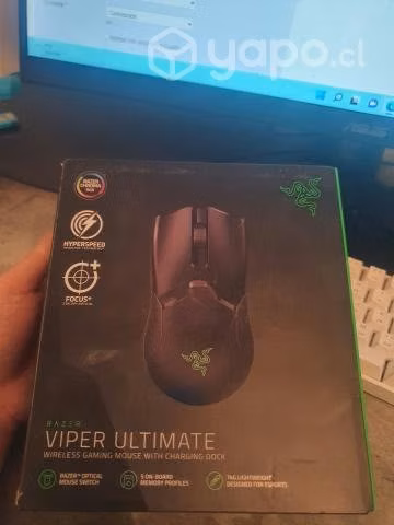 Mouse viper ultimate con base de carga