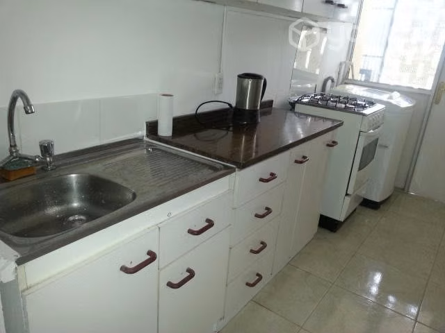 Habitacion solo VARON en V.Portales, Est.Central