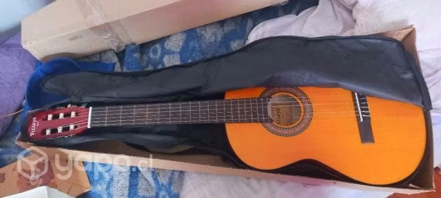 Guitarra acústica vizcaya, modelo castilla