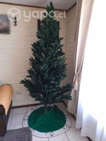 Árbol de navidad 2.25 m