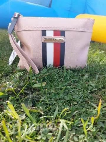 Cartera muñequera