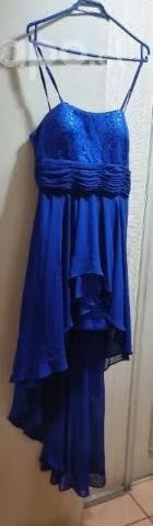vestido de fiesta azul rey