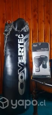 Saco y guantes de box