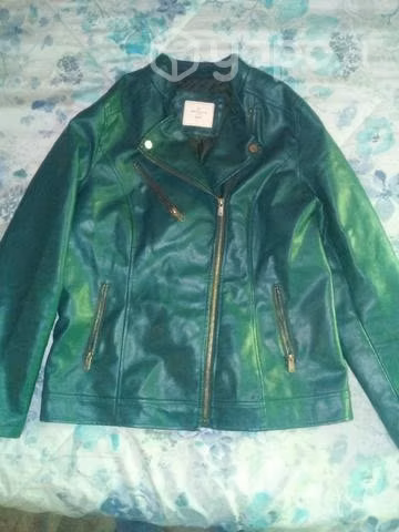 Chaqueta de cuero verde
