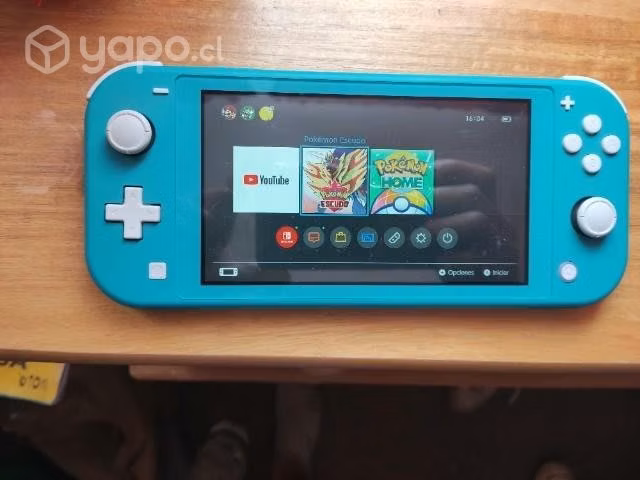 Nintendo switch Lite celeste + Pokémon