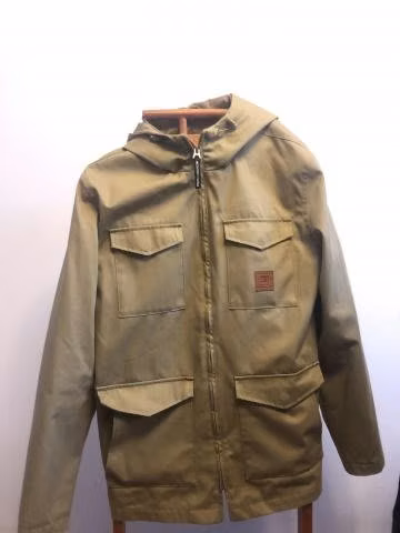 Chaqueta DC