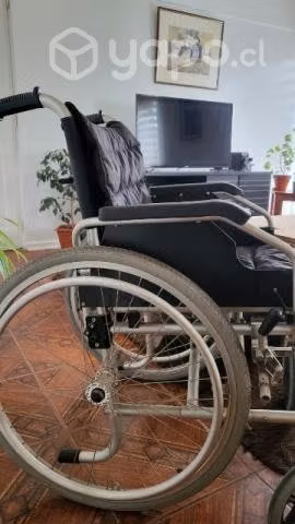 Silla de ruedas y colchon - Imagen 3