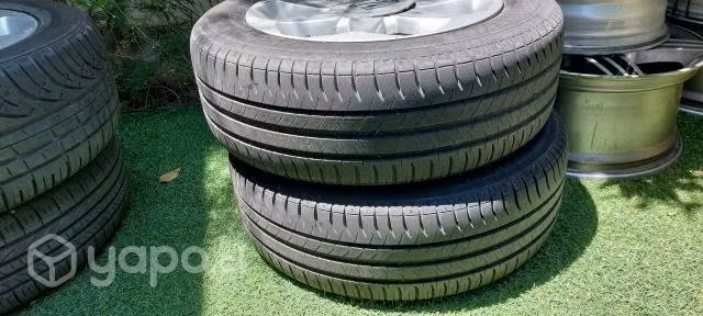 4 Llantas con neumáticos Aro 16 apernadura 5x114