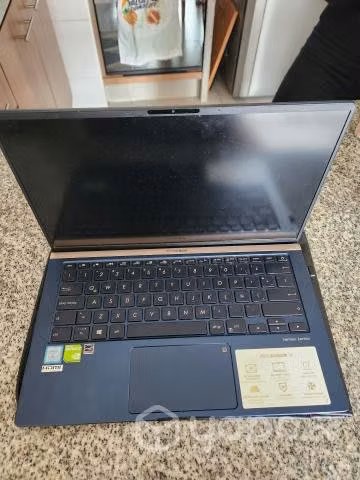Asus zenbook 14 ux433 - Imagen 3