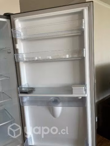 Refrigerador HISENSE