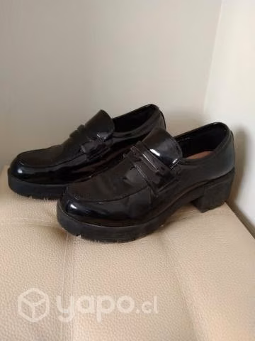 Zapatos de mujer de charol