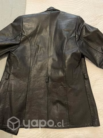Chaqueta de cuero negra - Imagen 3