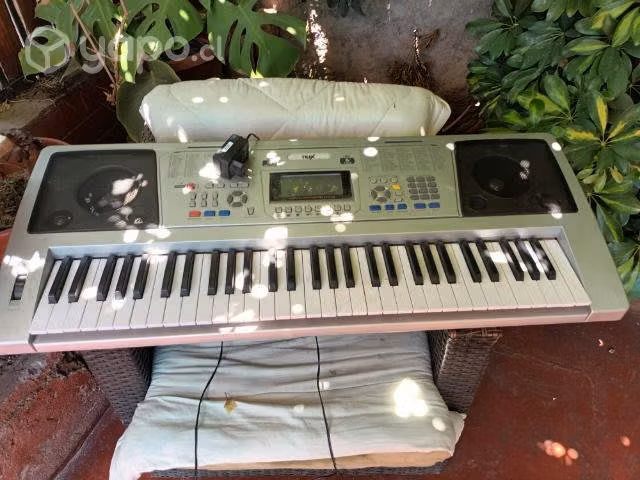 Piano eléctrico