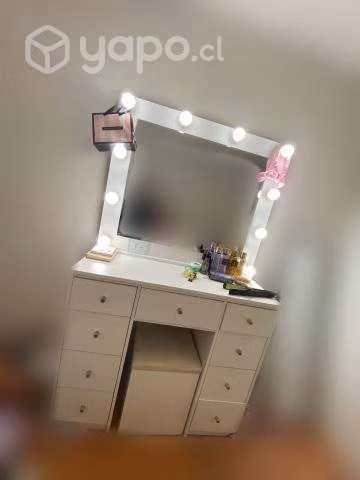 tocador con sillon como nuevo