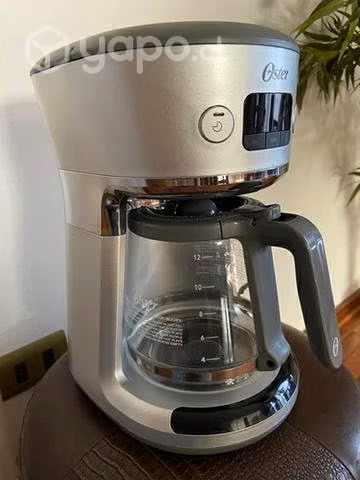 Cafetera Oster programable (12 tazas)
