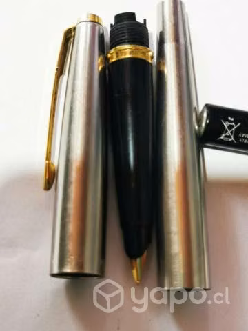Pluma parker con toma de camisa dorada buena