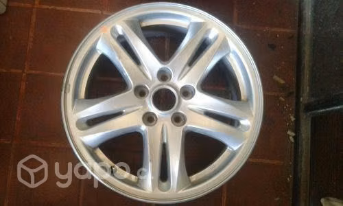 Llanta aro 17 hyundai santa fe 2012