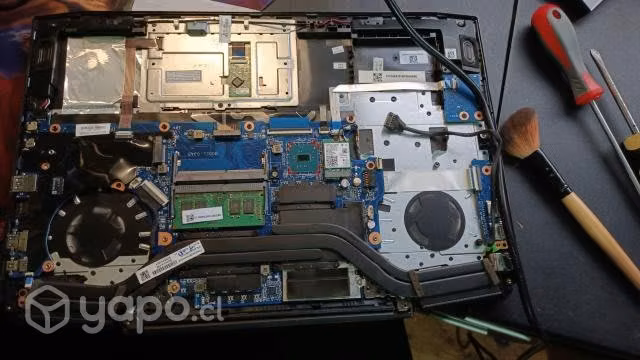 Lenovo Ideapad 330-15IKB en desarme - Imagen 3