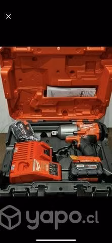 Pistola impacto milwaukee 3/4 inalámbrica + regalo