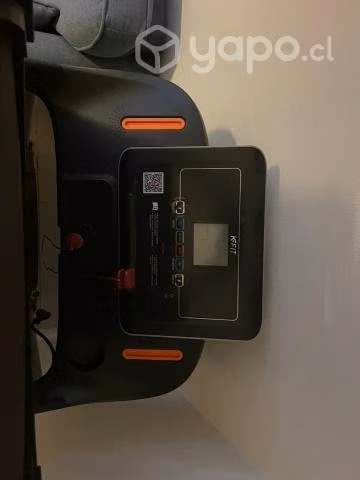 Trotadora Eléctrica Plegable Makau 1.5HP KFit