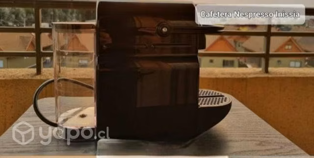 Cafetera Nesspreso inissia