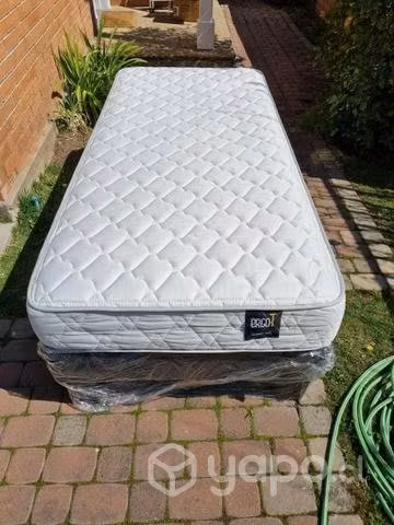 Cama Europea 1.5 Plaza - Colchón y Base