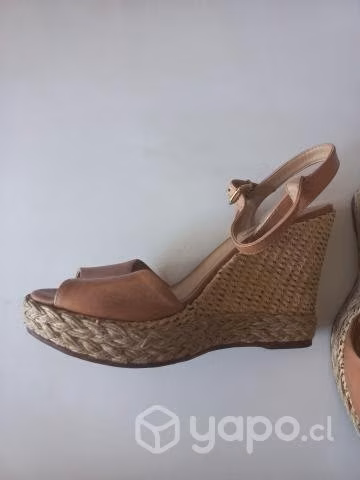 Sandalias de cuero Arezzo - Imagen 3