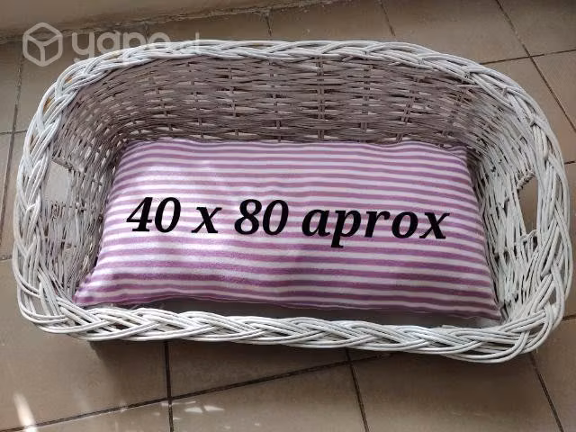 Cama de mimbre.
