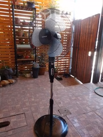 Ventilador Somela altura ajustable 6 velocidades