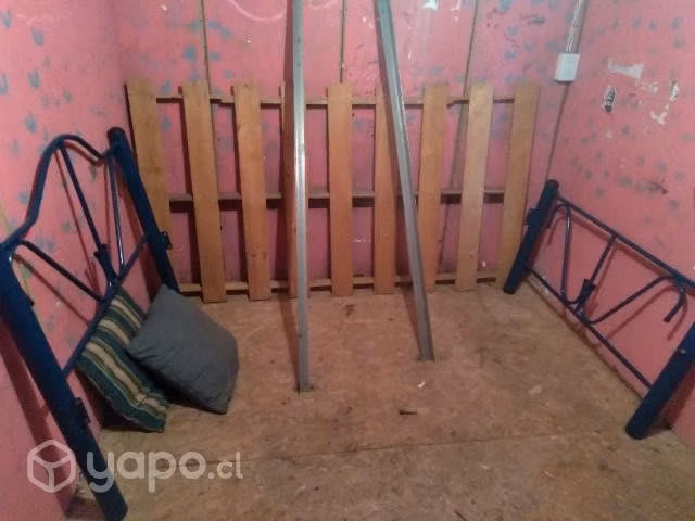Cama de 1½ con y sin colchón