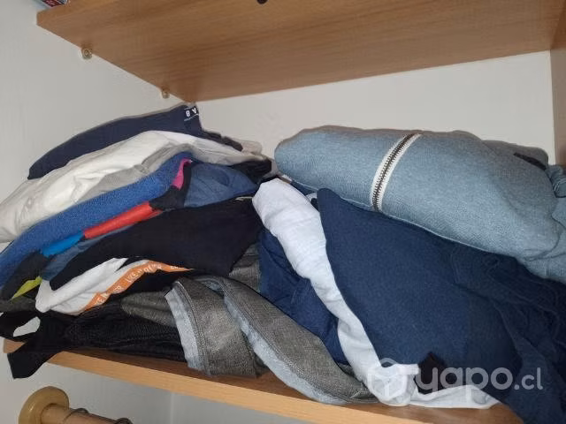 Ropa usada en buen estado