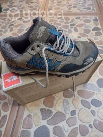 Zapatillas.