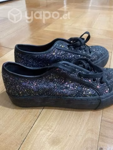Zapatillas con brillos NUEVAS