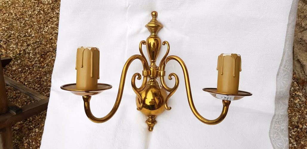 Aplique holandes de 2 luces