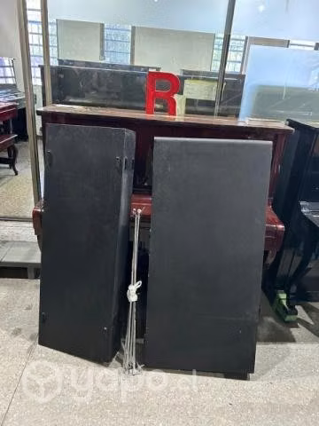 Yamaha CP70 - Imagen 3