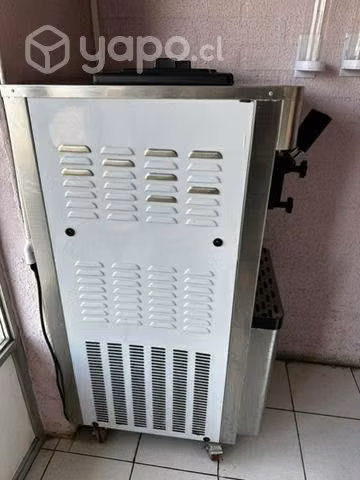 Máquina de helados soft 40 lts poco uso