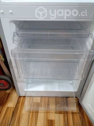 Refrigerador Midea año 2022