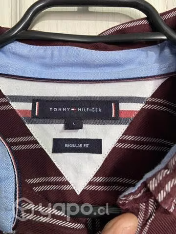 Camisa Tommy Hilfiger burdeos talla L - Imagen 3