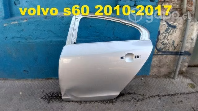 Puerta trasera izq volvo s