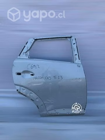 Puerta trasera RH Mazda Cx