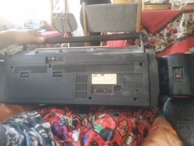 Hitachi trk-3d75w - Imagen 2