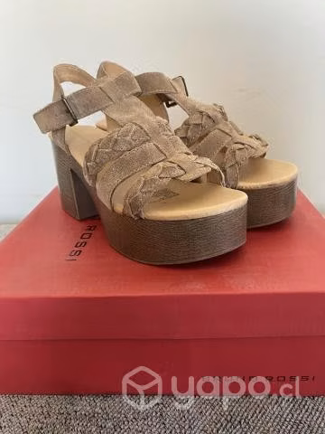 Sandalias